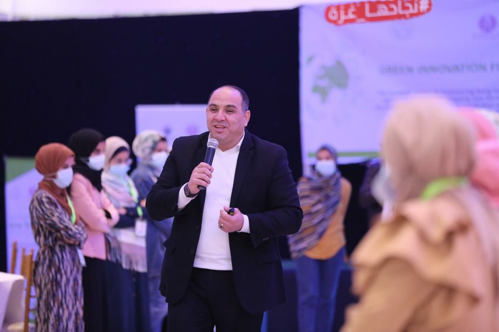 abd7ff19-c968-4a12-8a1b-3819b7a3f468